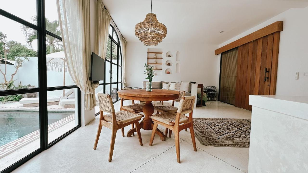 Villa Akhila Canggu Exterior photo